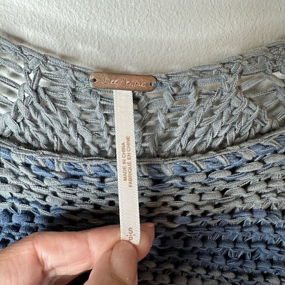 Free People Sweater Womens Small Blue Loose Knit Artsy Crochet Coastal Beachy - Picture 8 of 13
